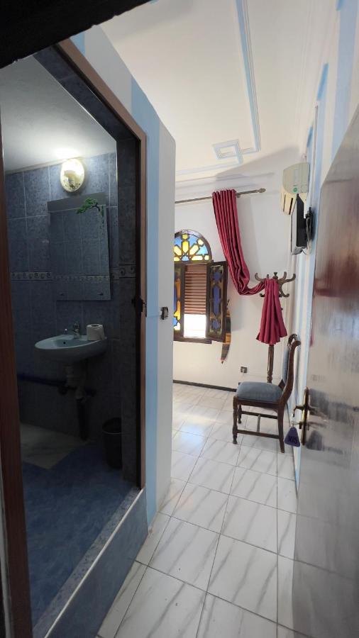Hotel Sevilla Chefchaouen Extérieur photo