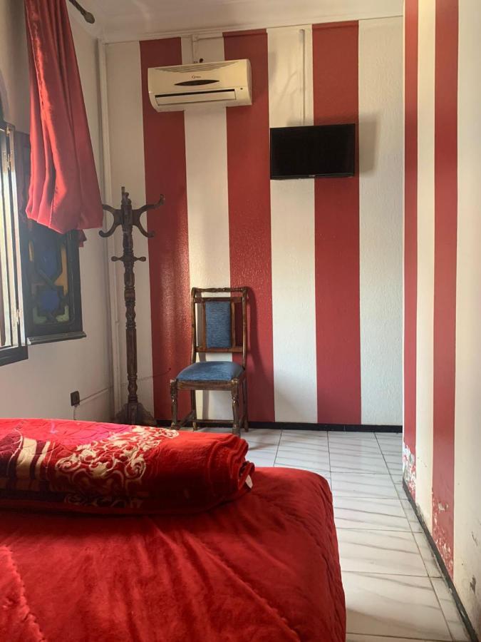 Hotel Sevilla Chefchaouen Extérieur photo